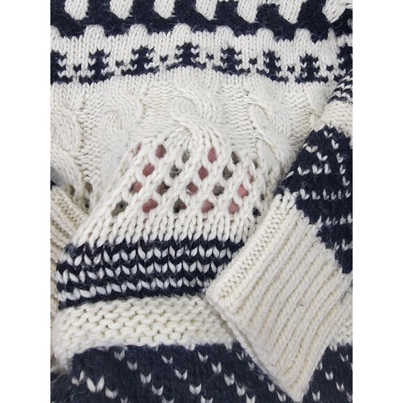 American Eagle Outfitters Sweater Womens Medium Black White Fair Isle Crewneck - Picture 5 of 14
